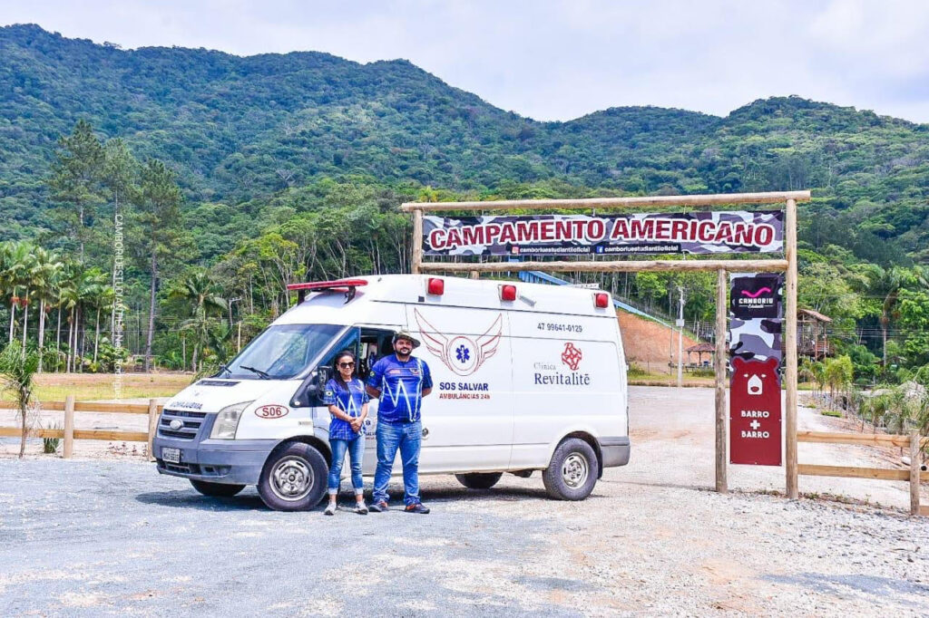 Ambulancia en Campamento Americano